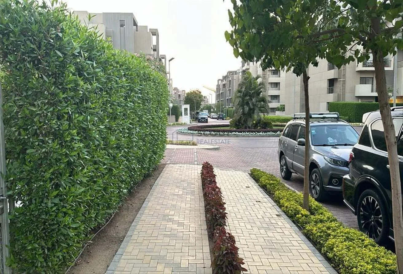 Sale in Moon Residences: Apartment Ground floor with Garden in AL MARASEM