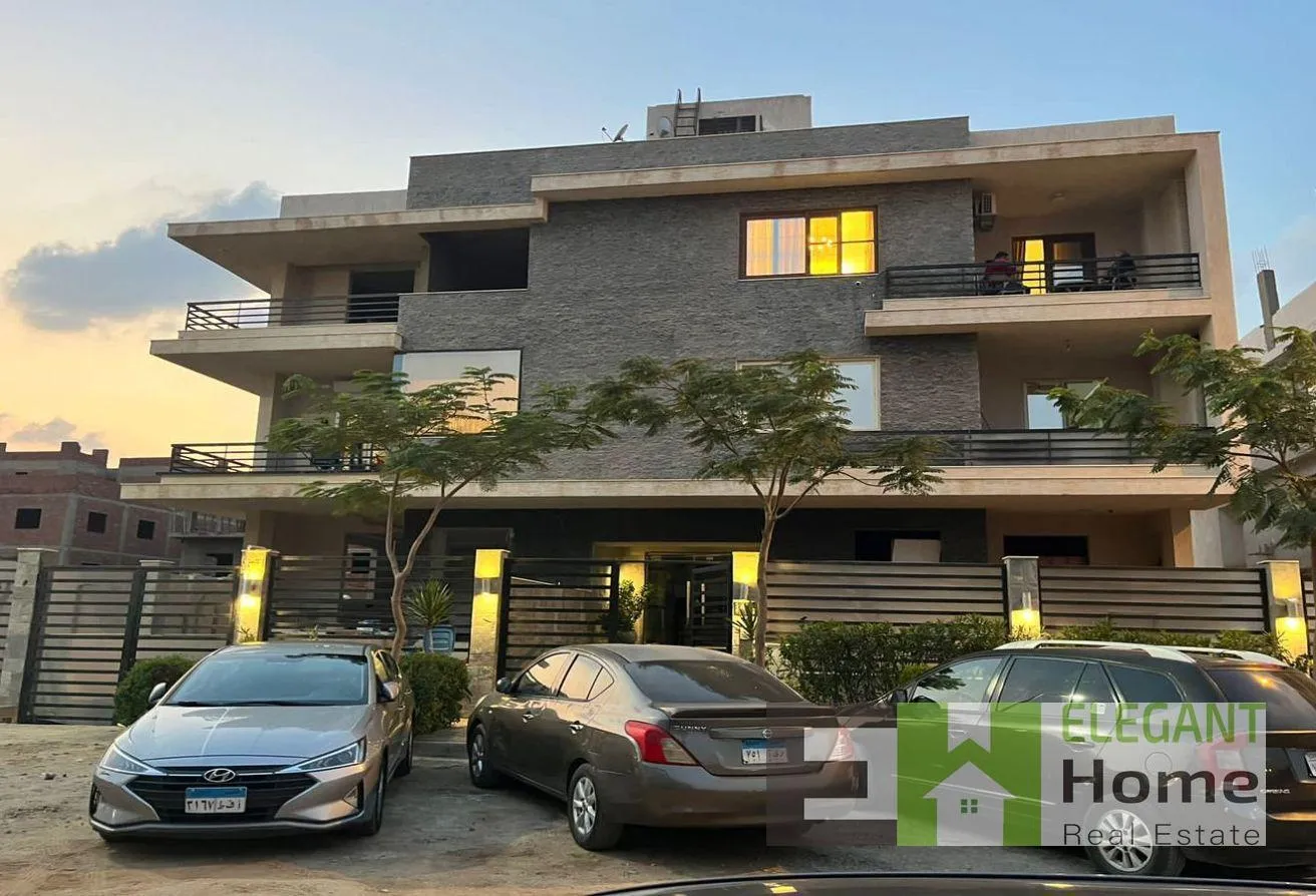 Sale in El Koronfel: Apartment prime location for sale at Koronfel vill