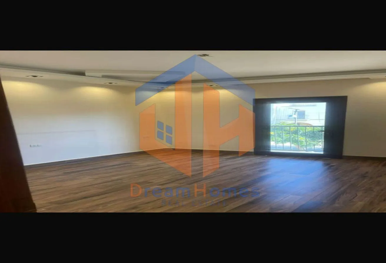 Rent in Mivida: فيلا ستاندالون ايجار في ميفيدا بالمطبخ وتكييفات