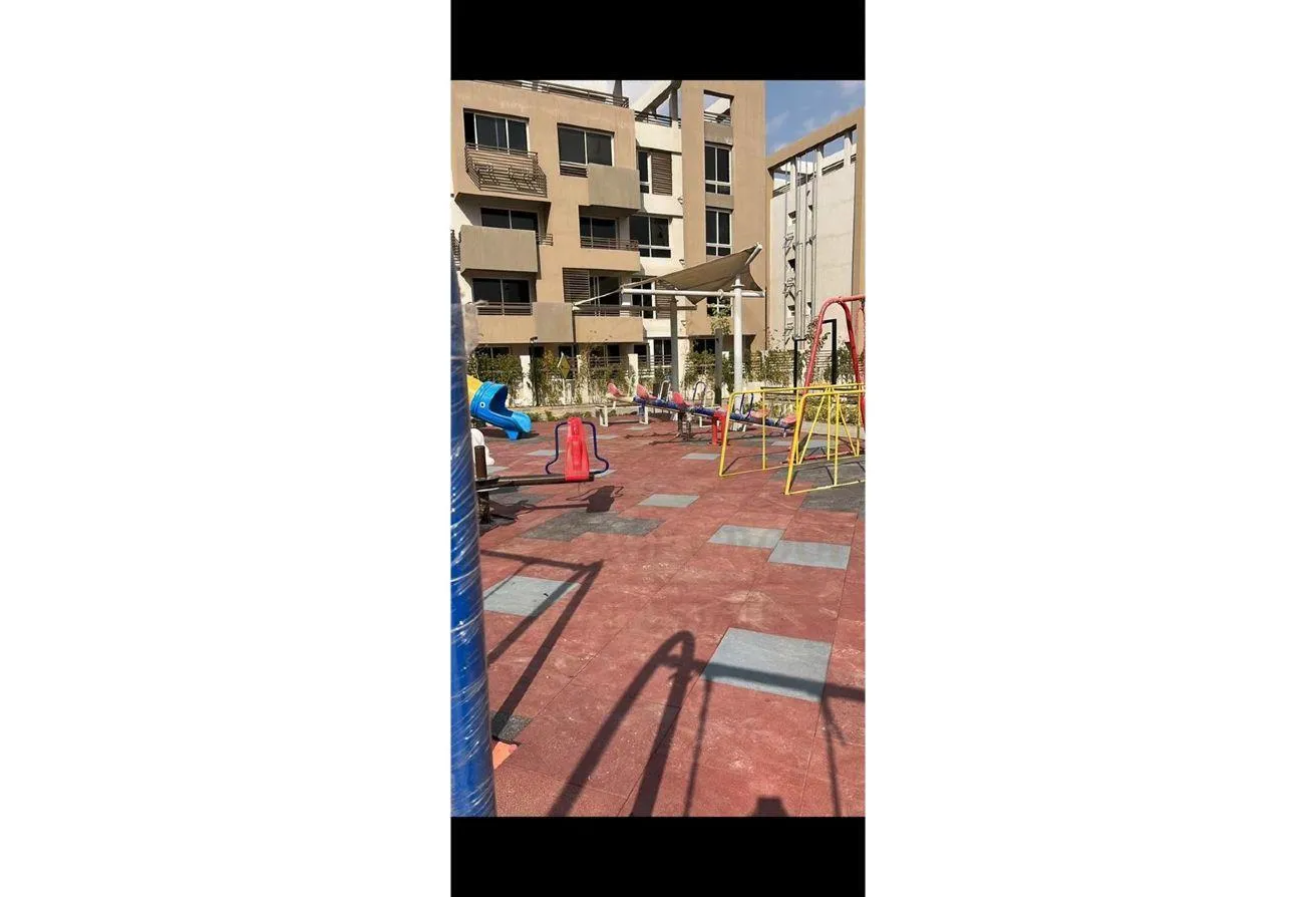Sale in Granda Life: Resale lowest price, ready to move,next Sodic East