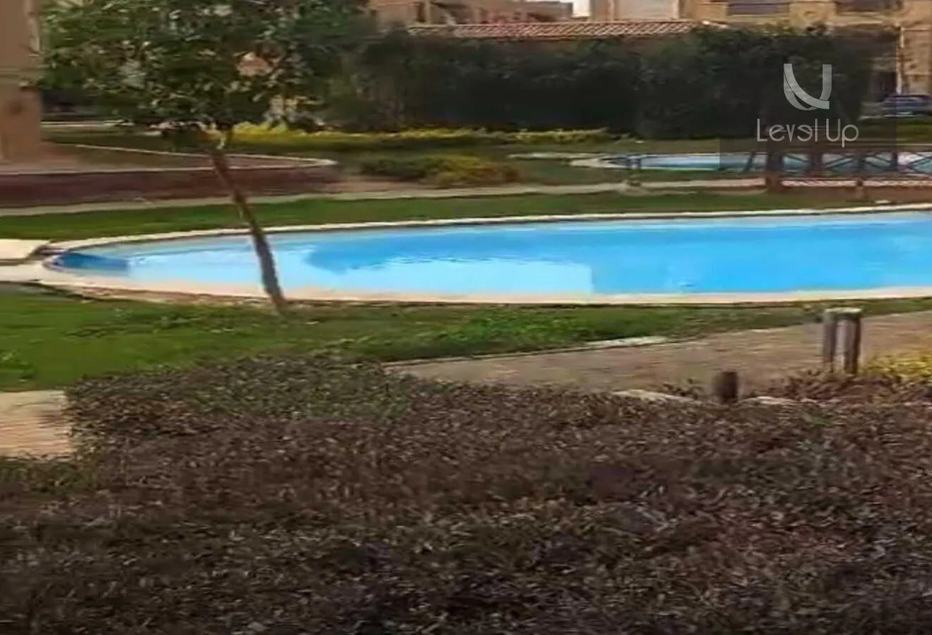 Sale in Stone Residence: Land with garden for sale in Stone View Lake
