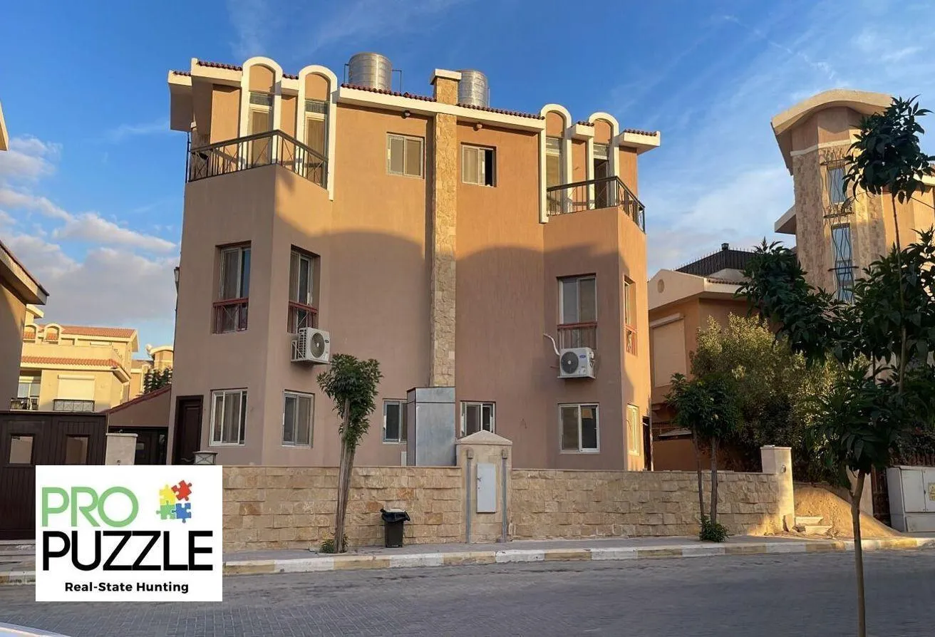 Sale in River Walk: win villas in New Cairo in compound river walk
