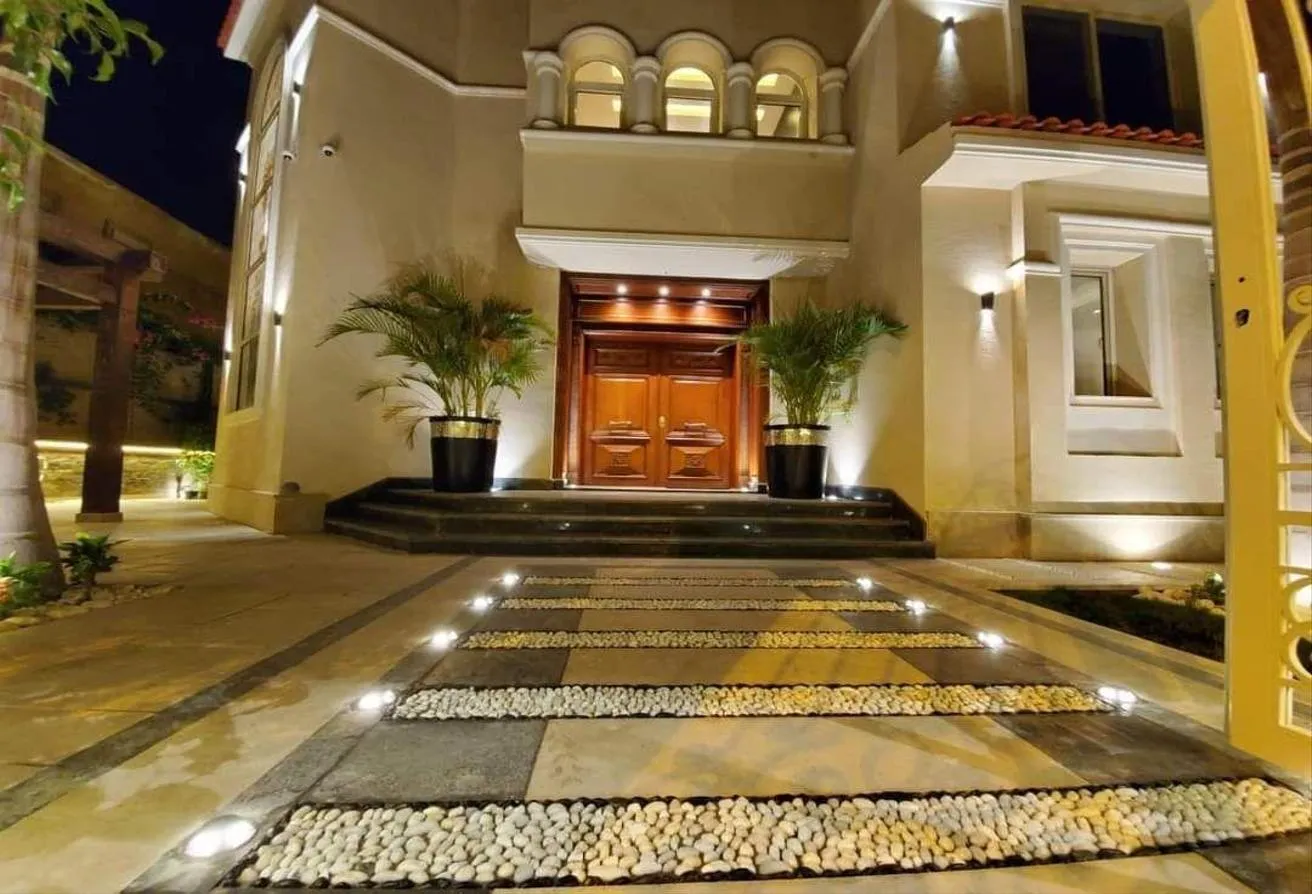 Sale in Swan Lake: Standalone Villa For sale 388M Swan Lake New Cairo