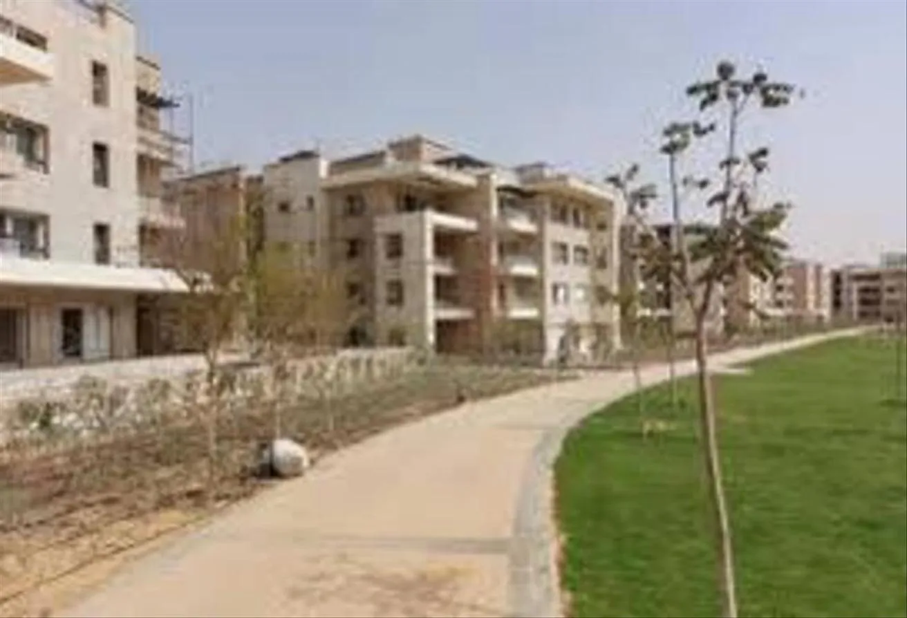 Sale in New Giza: Twinhouse Resale in KingRings Phase1, ready 2 move