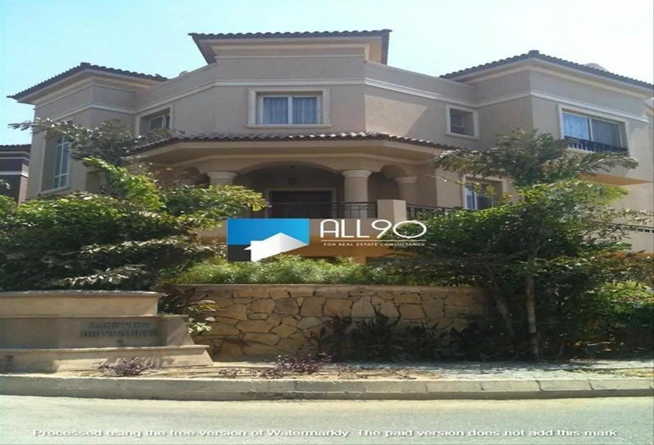 Sale in Lake View: stand alone for sale semi furnished primelocatiout
