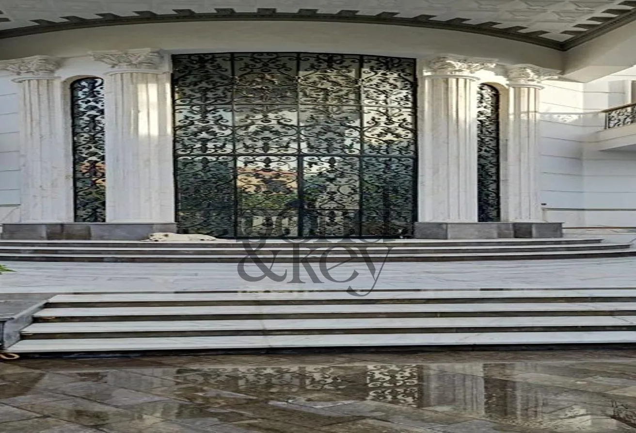 Gallery Image 19