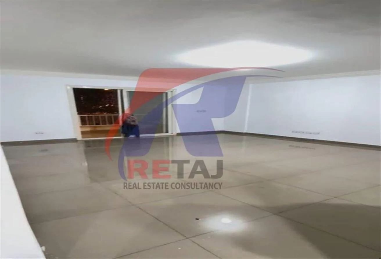 Rent in JAYD Residence: Apartment for rent with kitchen in Jade Compound