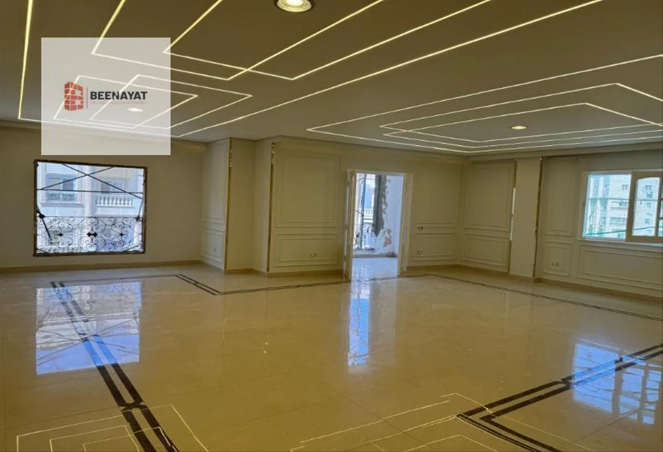 Sale in El Banafseg Apartment Buildings: للبيع 270 متر في البنفسج عمارات لوكيشن مميز التجمع