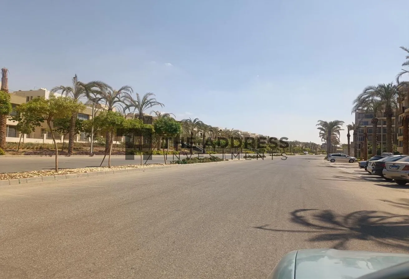 البيع في بالم هيلز نيو كايرو: ارخص مبني للبيع ببالم هيلز استلام فوري 