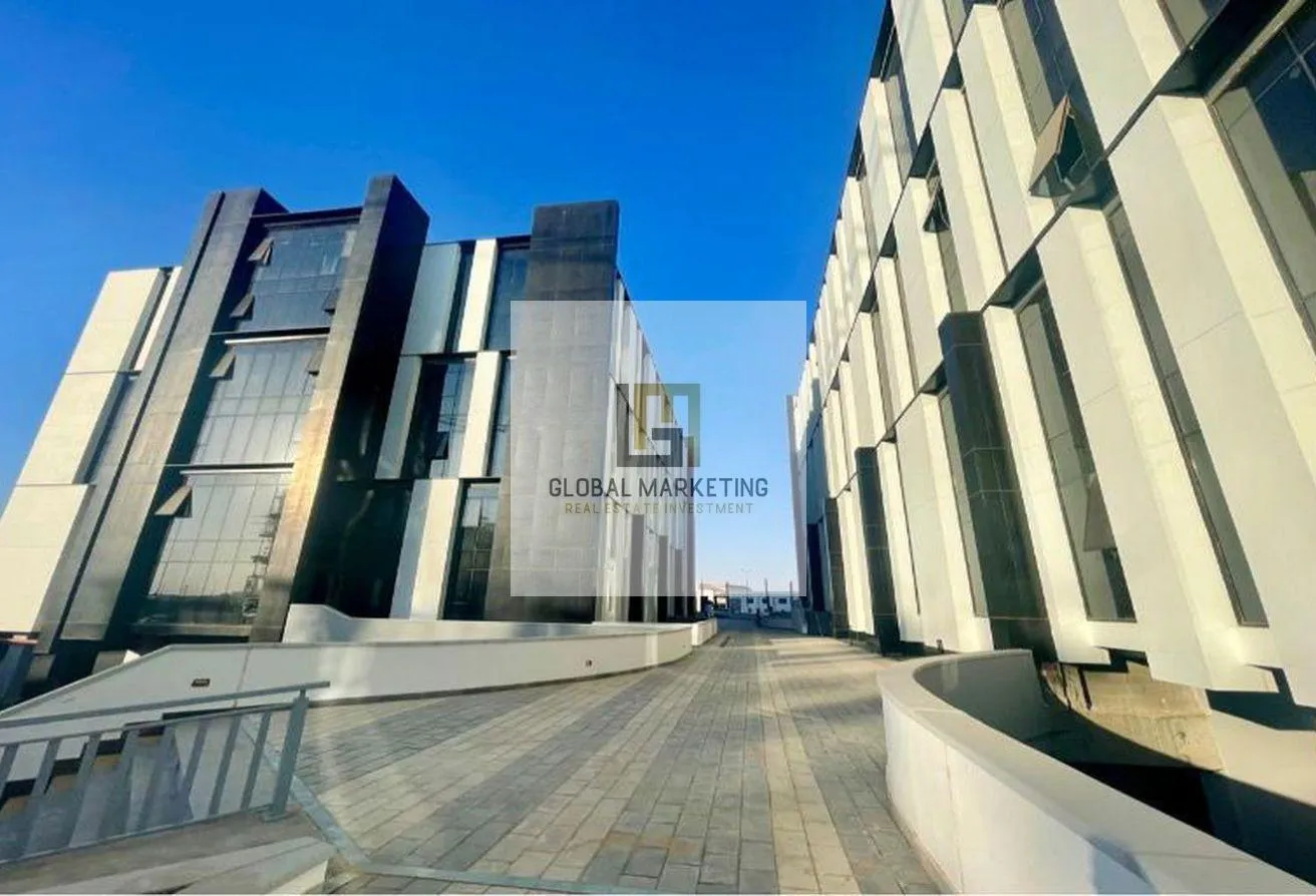 Rent in Hyde Park: Office 65 m  for rent in Hyde Park south teseen
