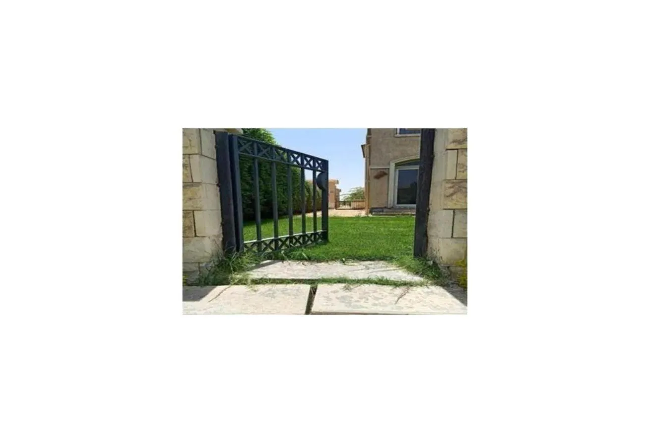 Gallery Image 12