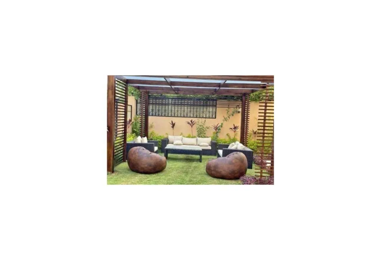 Gallery Image 17