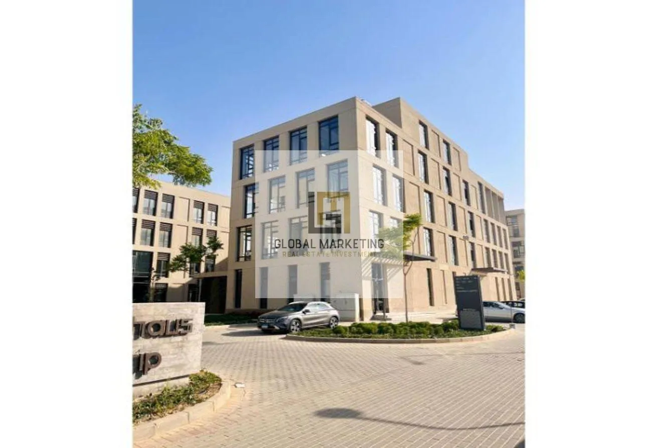 Rent in District 5: Office 107M for rent in District 5 Sokhna Road