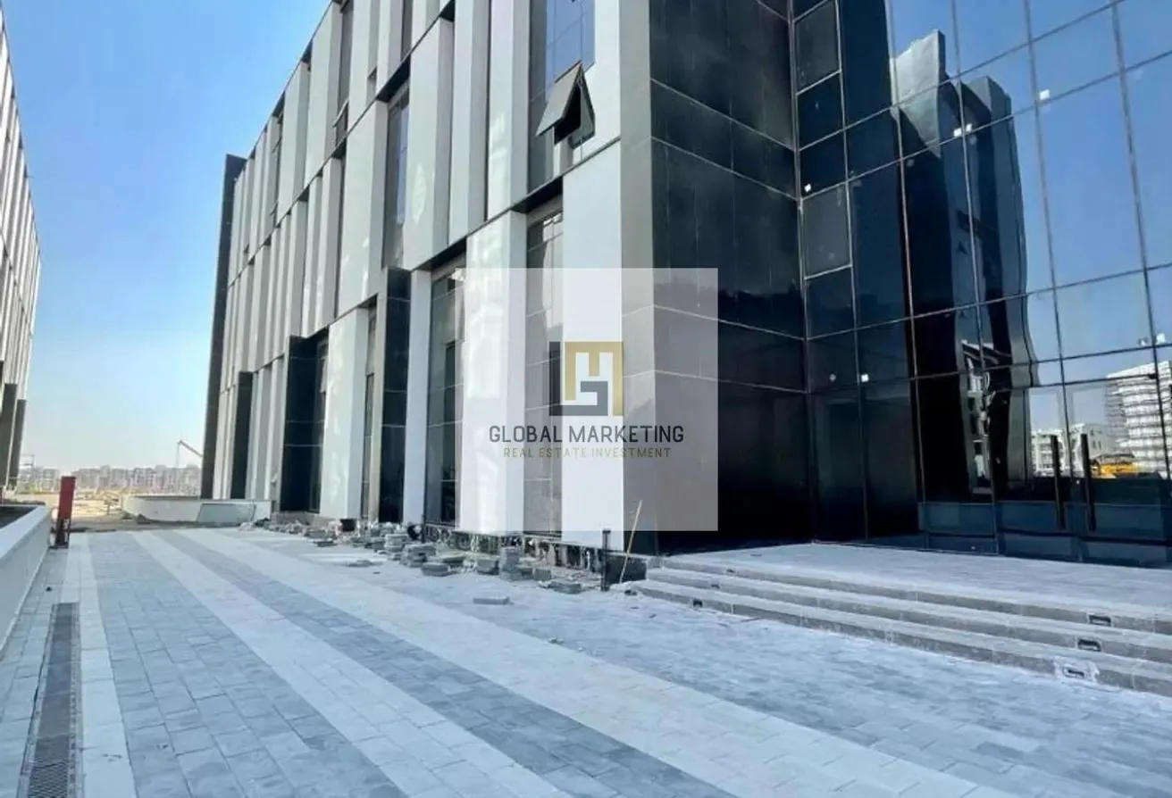 Rent in Hyde Park: Administrative office 65m finished for rent hyde