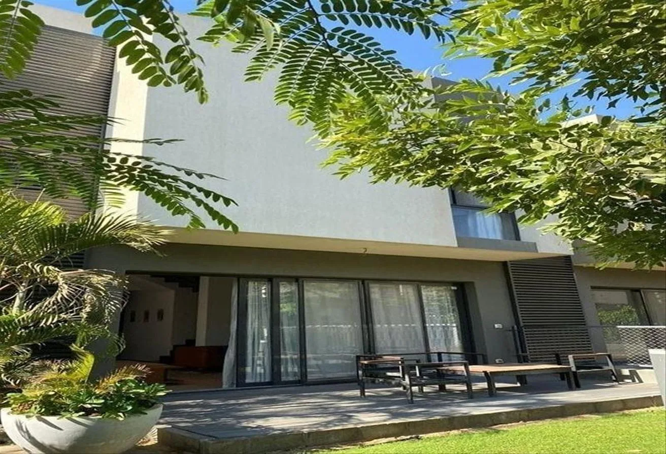 Sale in Al Burouj Compound: Villa for sale in Al Burouj Compound
