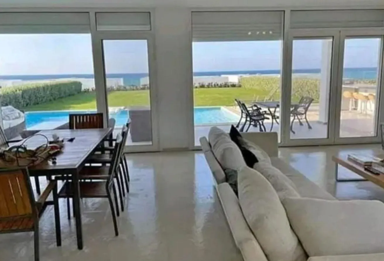 Sale in Hacienda: Investment chalet+garden Finished palm hills insta