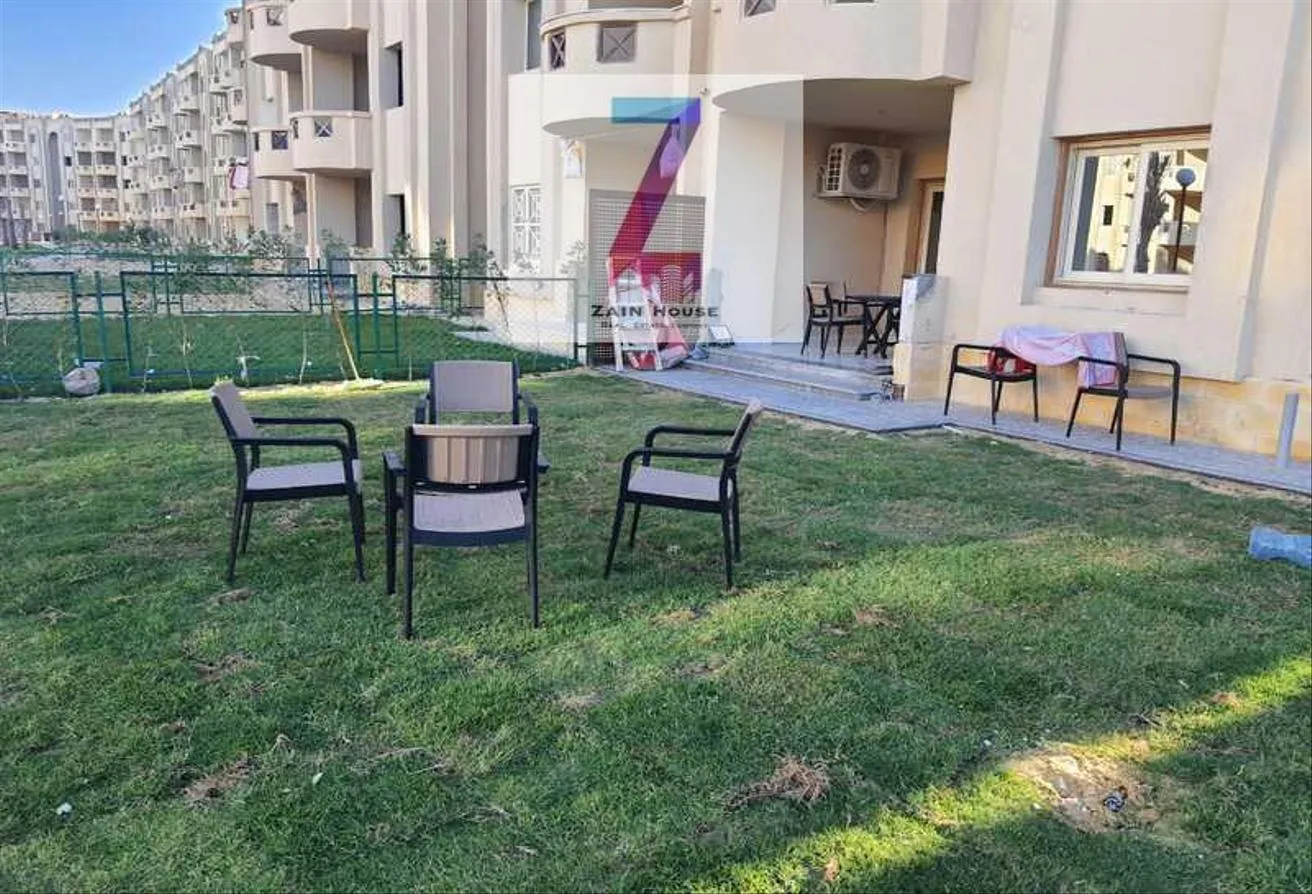 Sale in Stella Heights: شاليه ارضي بجارد ن استلام فوري للبيع ستيلا   هايتس