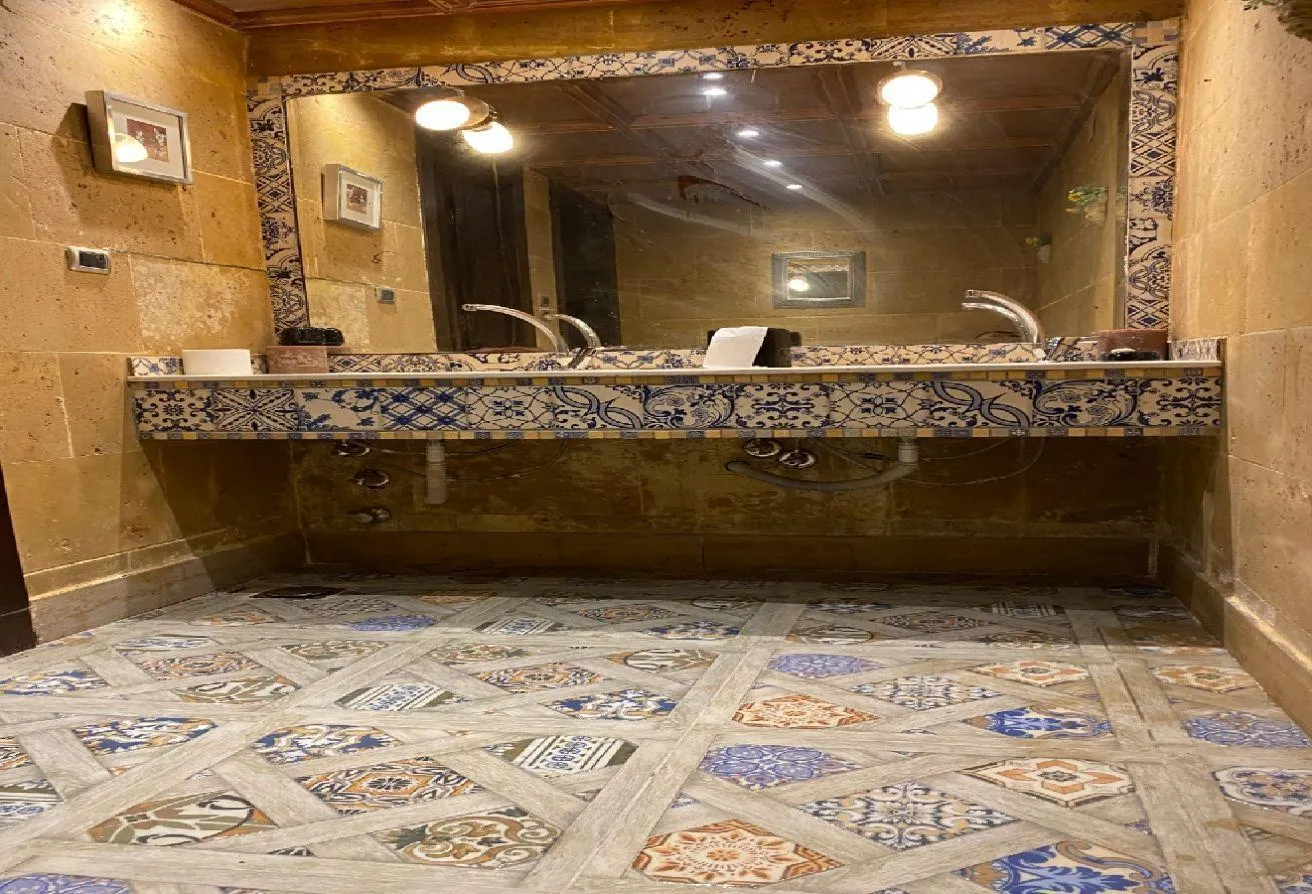 Gallery Image 13
