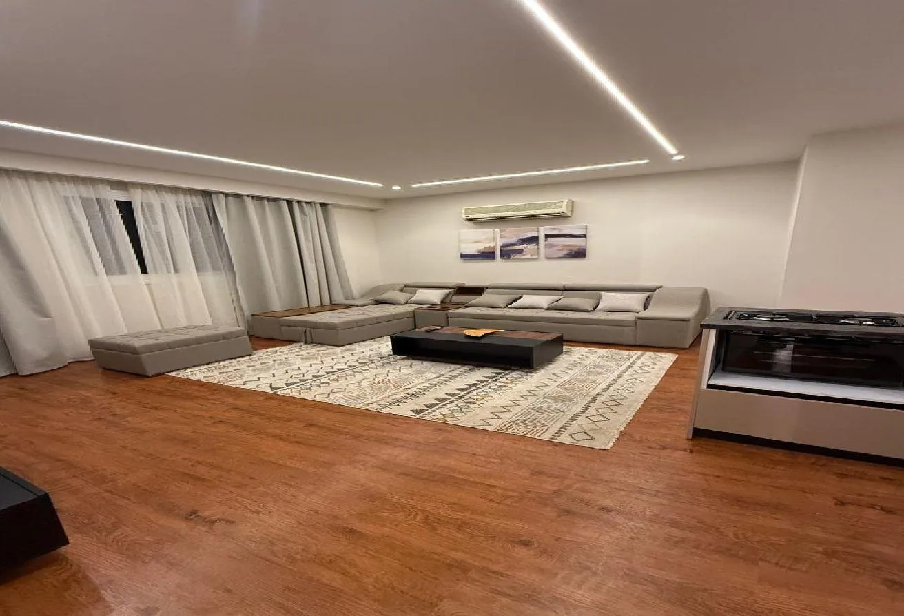 Gallery Image 19