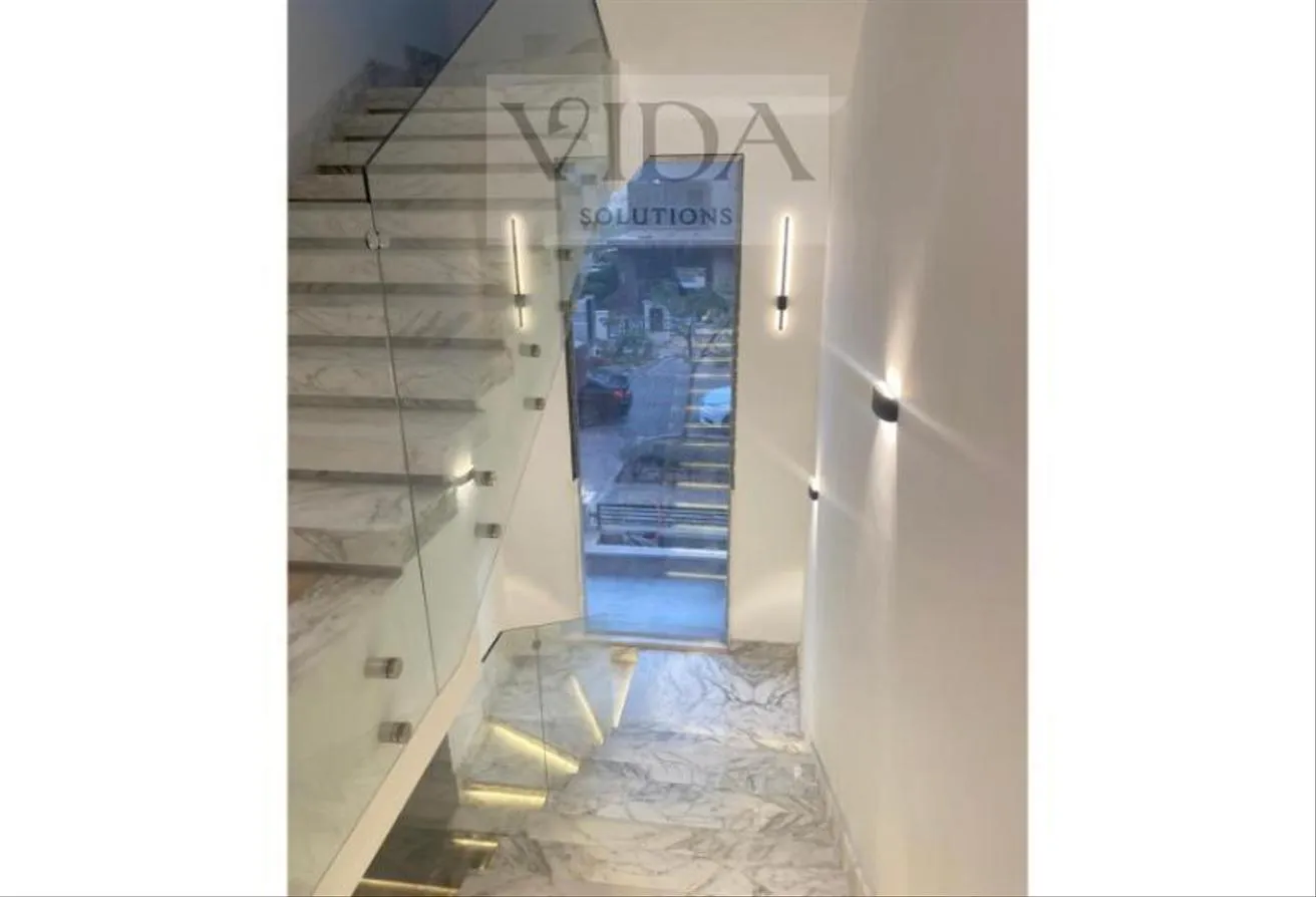 Rent in New Giza: special townhouse for rent in new giza westridge