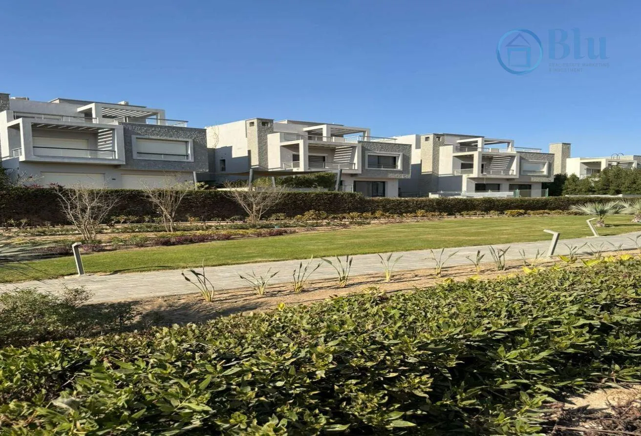 Sale in New Giza: Villa for sale at new giza ivoryhill best price