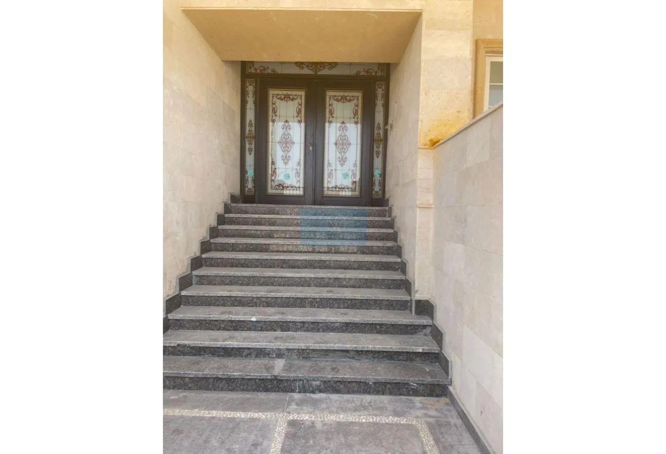 Gallery Image 8