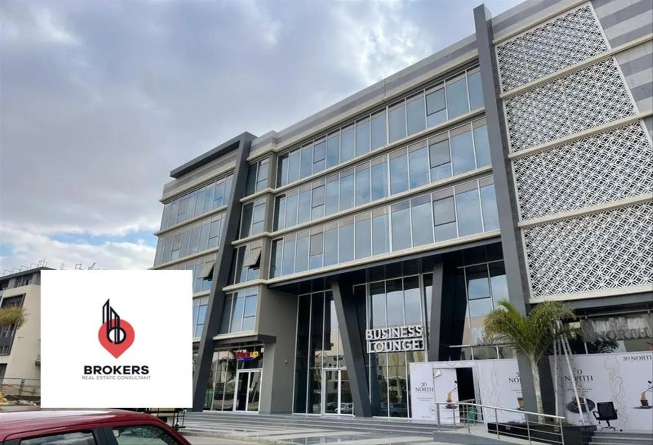 Rent in Azad: Office space for rent in Azad Mall