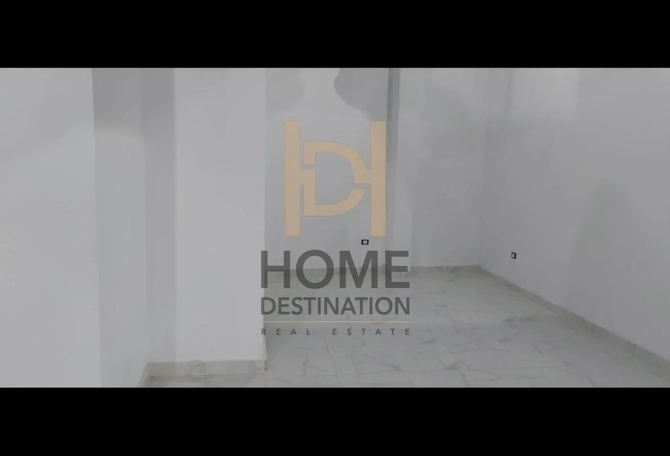 Rent in Porto New Cairo: Fully finished ready to move park mall