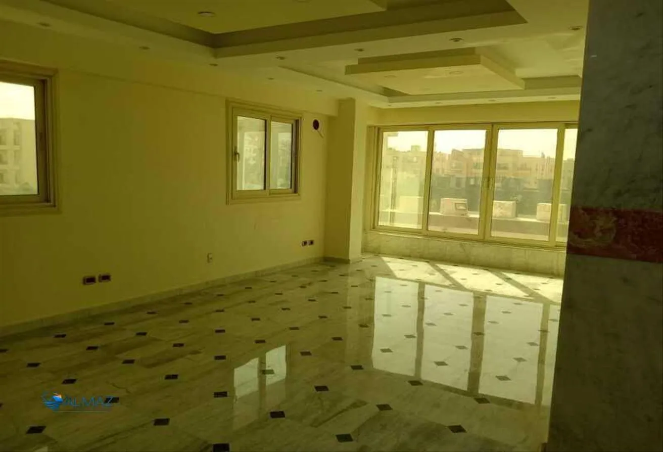 Sale in West Arabella: Administrative apartment for sale in West Arabella