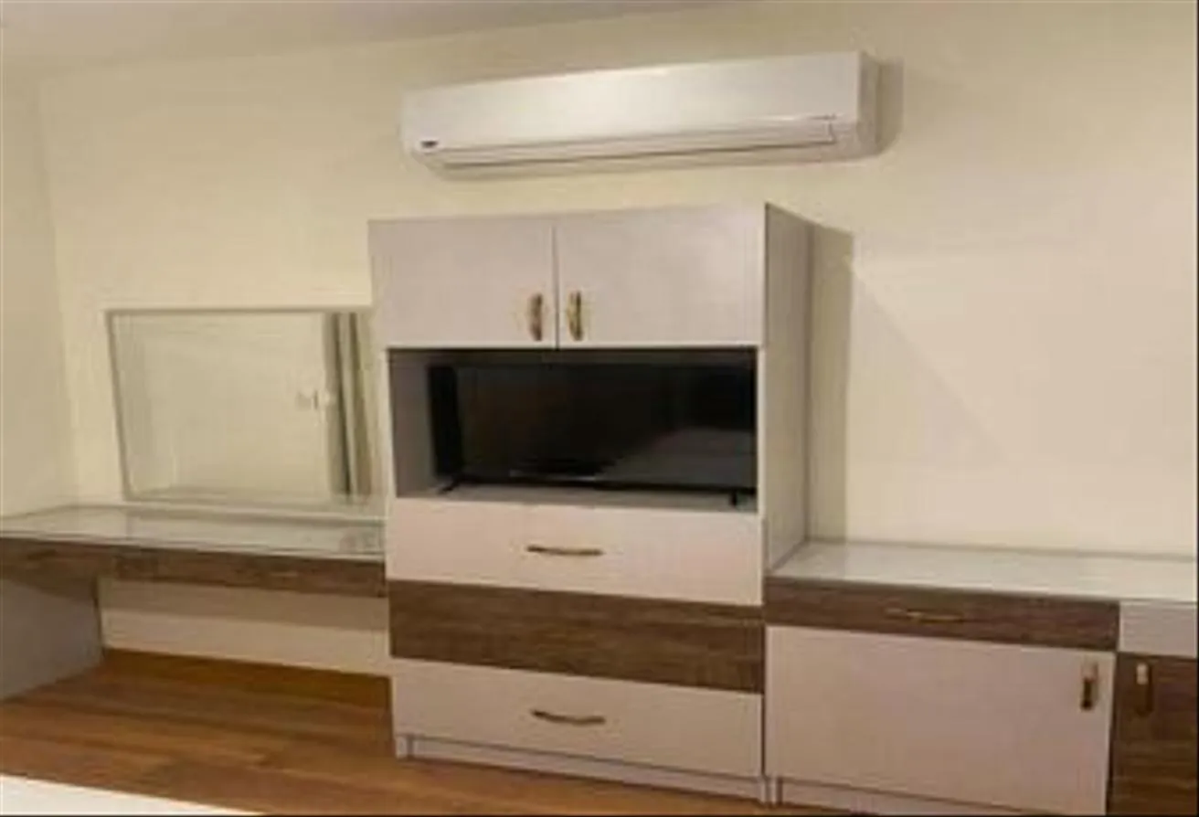 Gallery Image 11