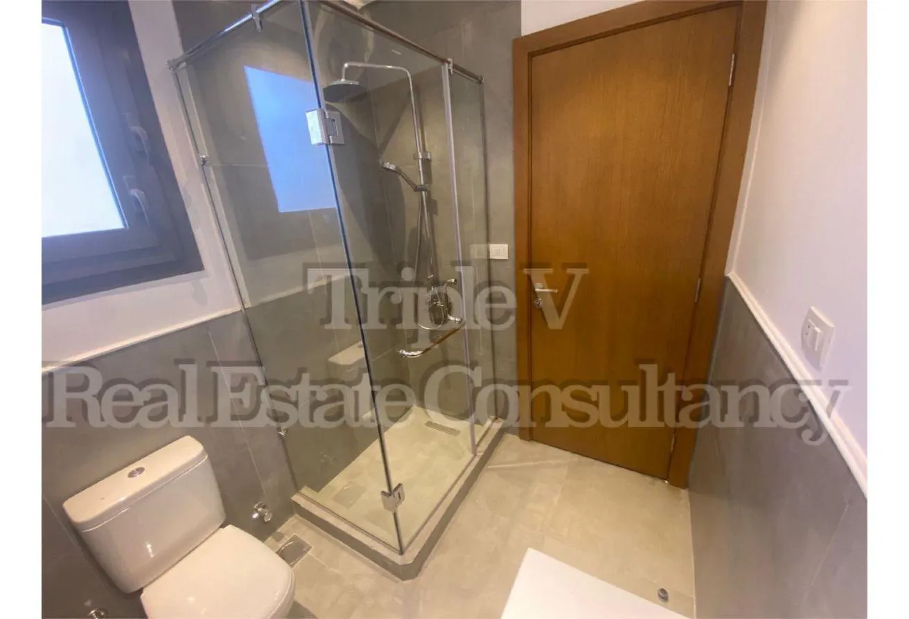 Gallery Image 16
