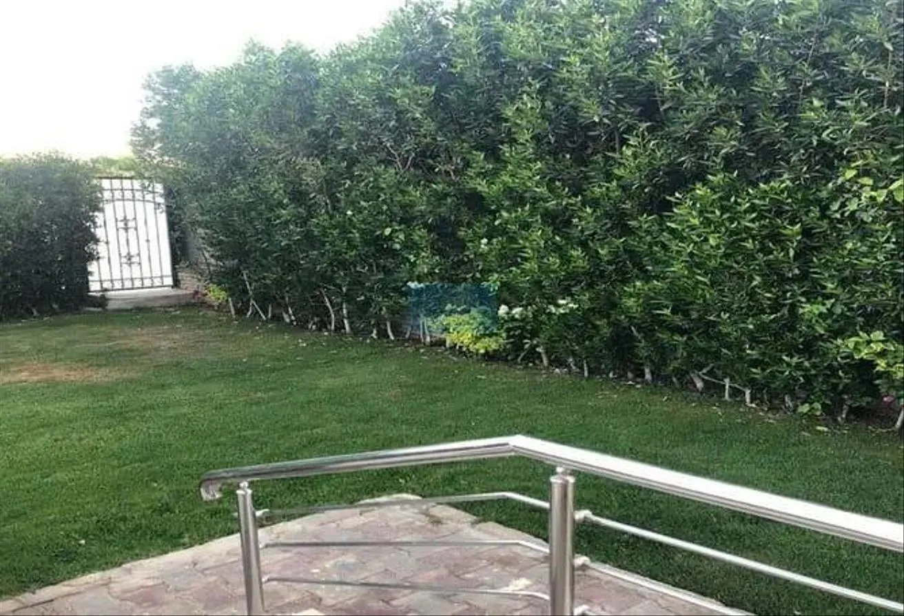 Sale in El Koronfel: Villa for sale in Fifth Settlement, Al-Qronfol