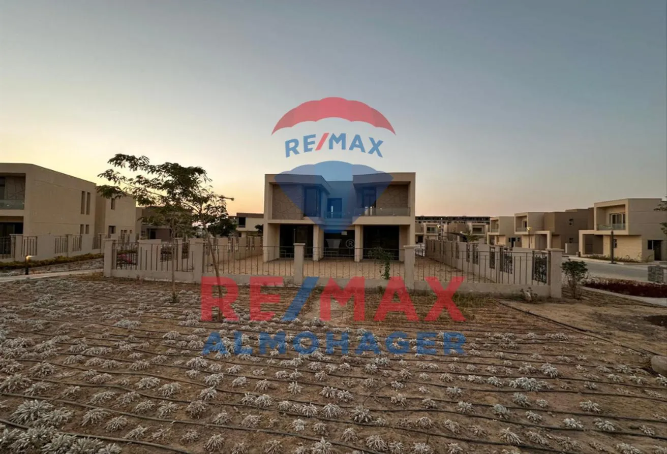 Sale in Badya Palm Hills: Resale Town middle with DP 5M