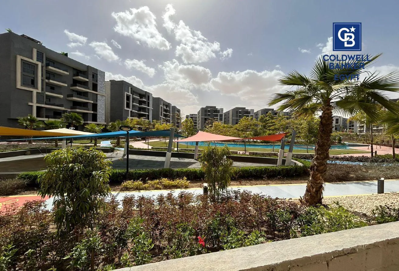 Sale in Sun Capital: 570 thousand cash only, apartment in October
