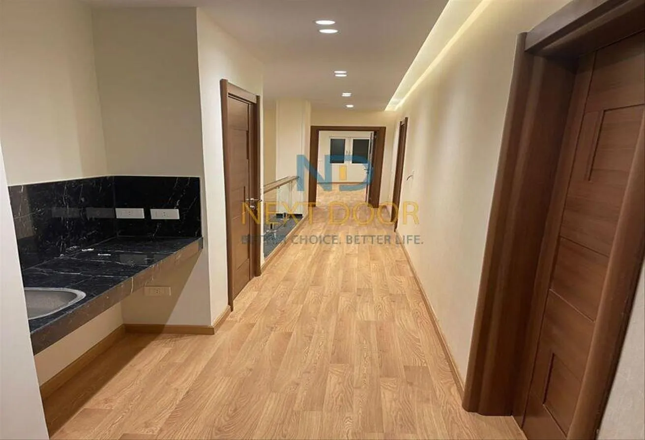 Gallery Image 12