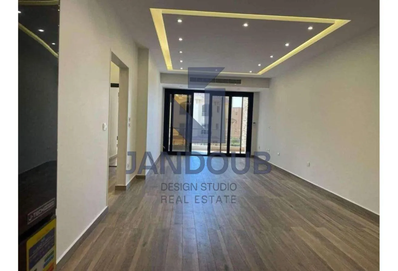 Sale in Midtown: Luxury 3-Bedroom Apartment for Sale in Midtown New