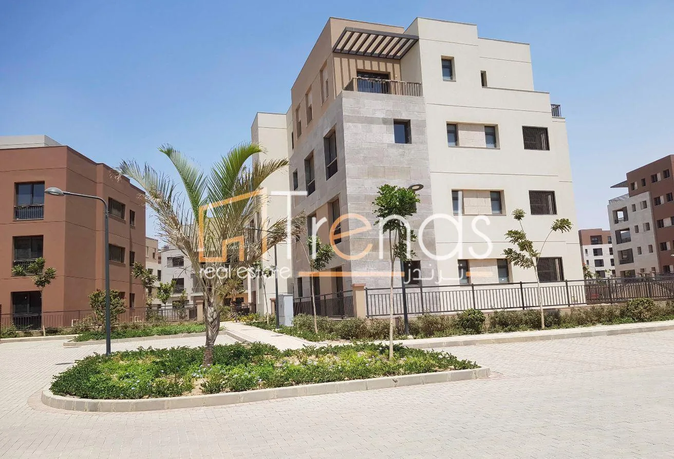Sale in District 5: 160m Ready Now 3 Beds Apt. in Marakez District 5