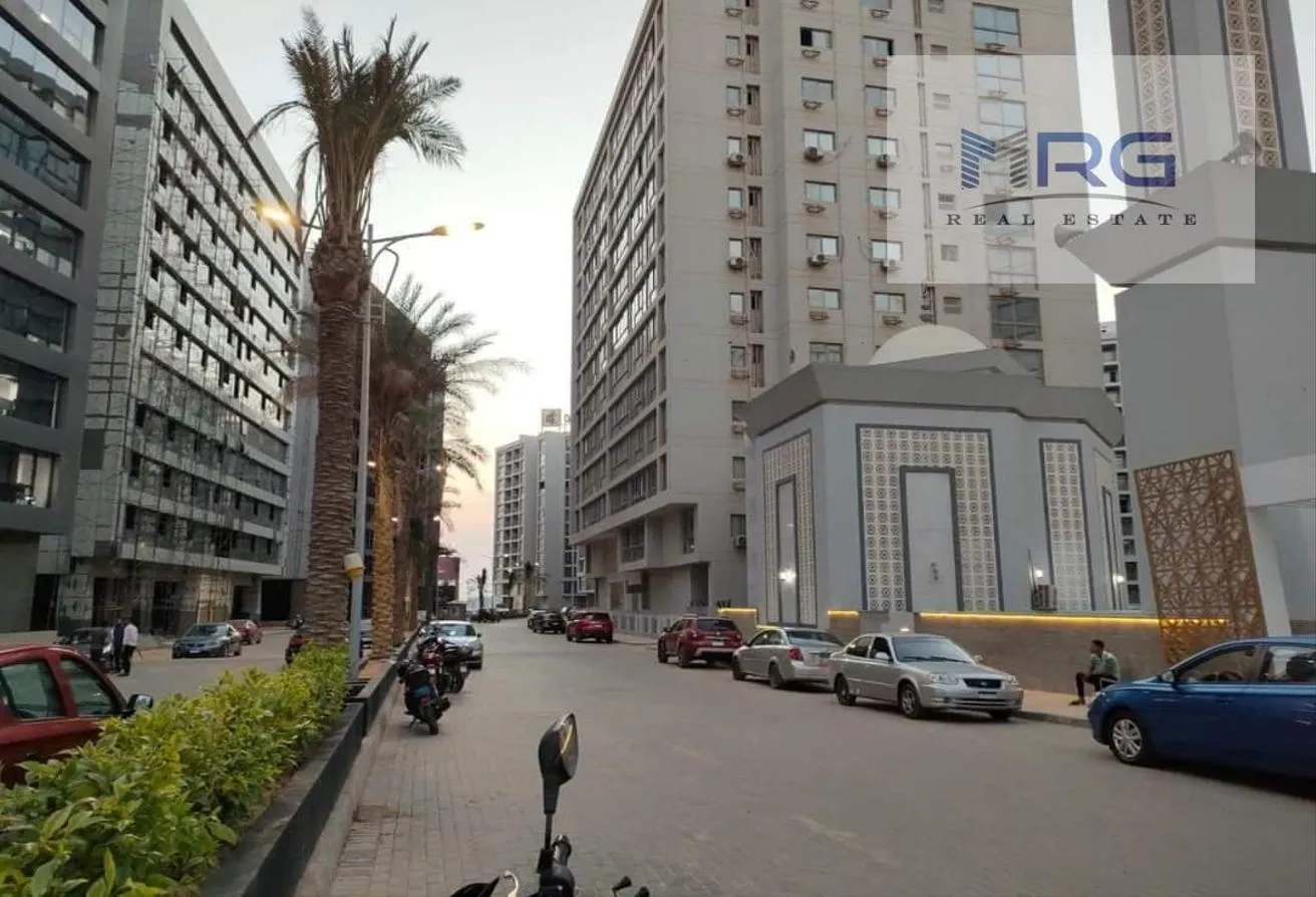 البيع في وان قطامية: امتلك وحدتك على دائري المعادي بككمبوند وان قطاميه 