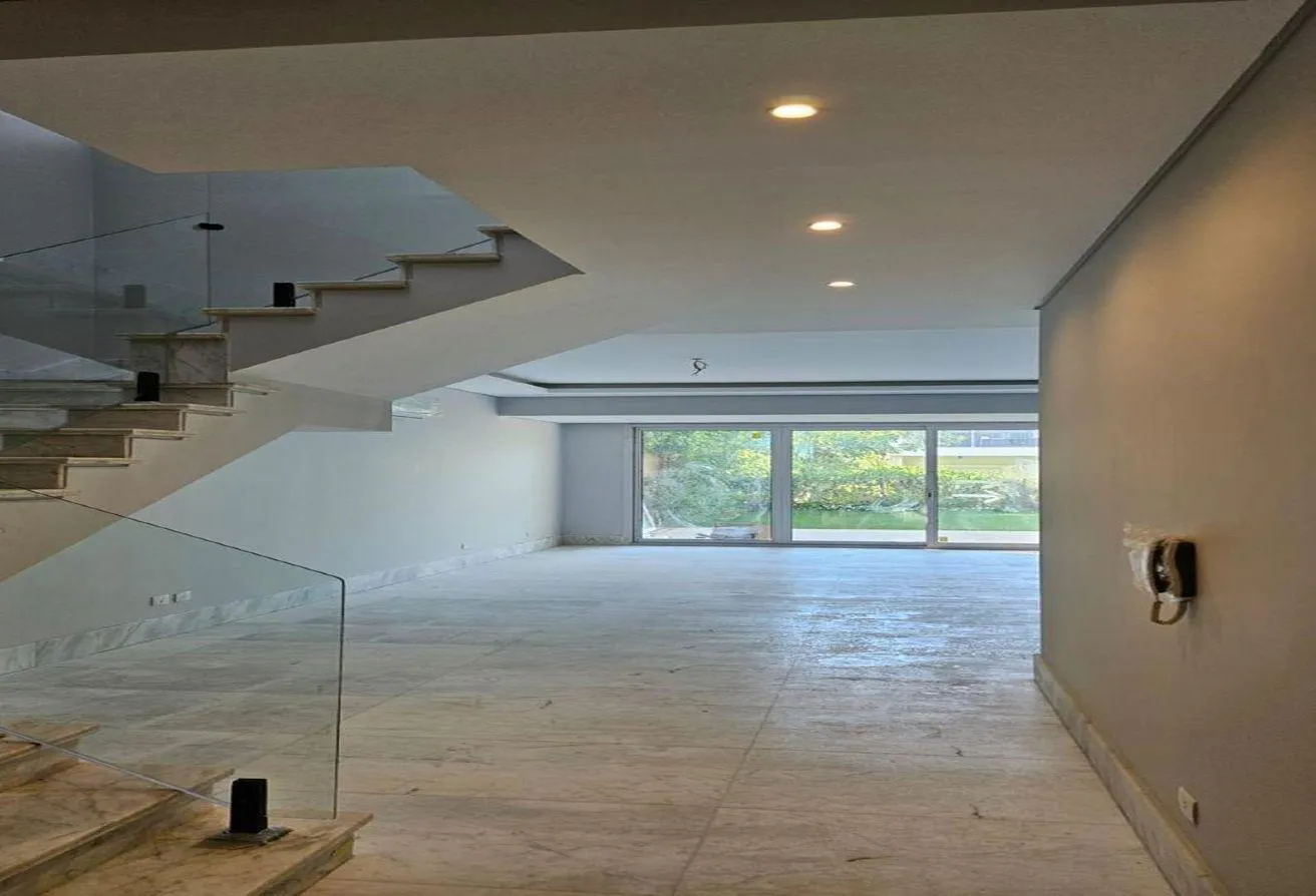 Rent in Westown: Townhouse for rent   Westown - Sodic