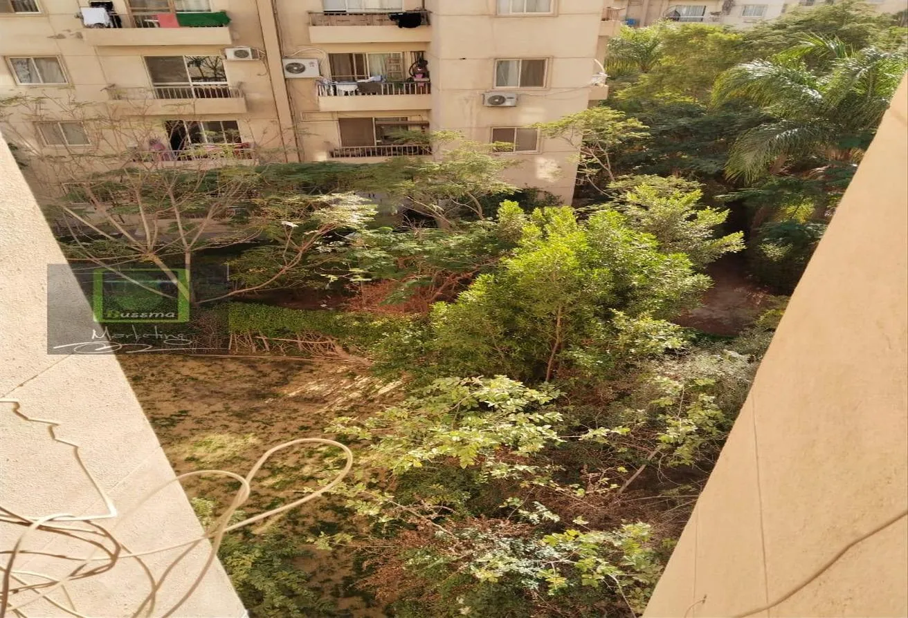 Sale in Al Mostakbal: للبيع شقه 70م بالمستقبل شيخ زايد بسعر مميز الدور3