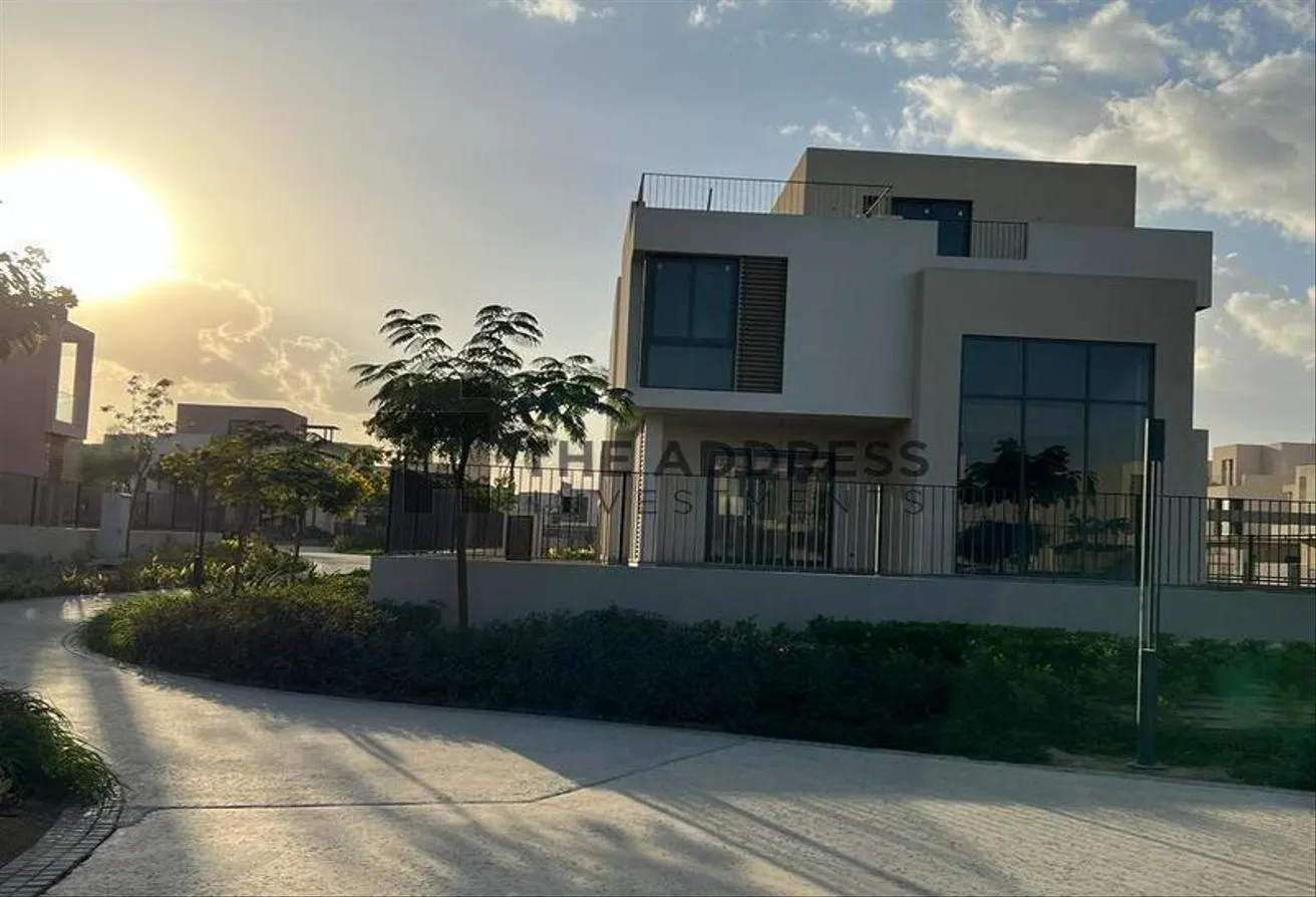 Sale in Villette: Standalone minutes to AUC installment 8years 10%DP