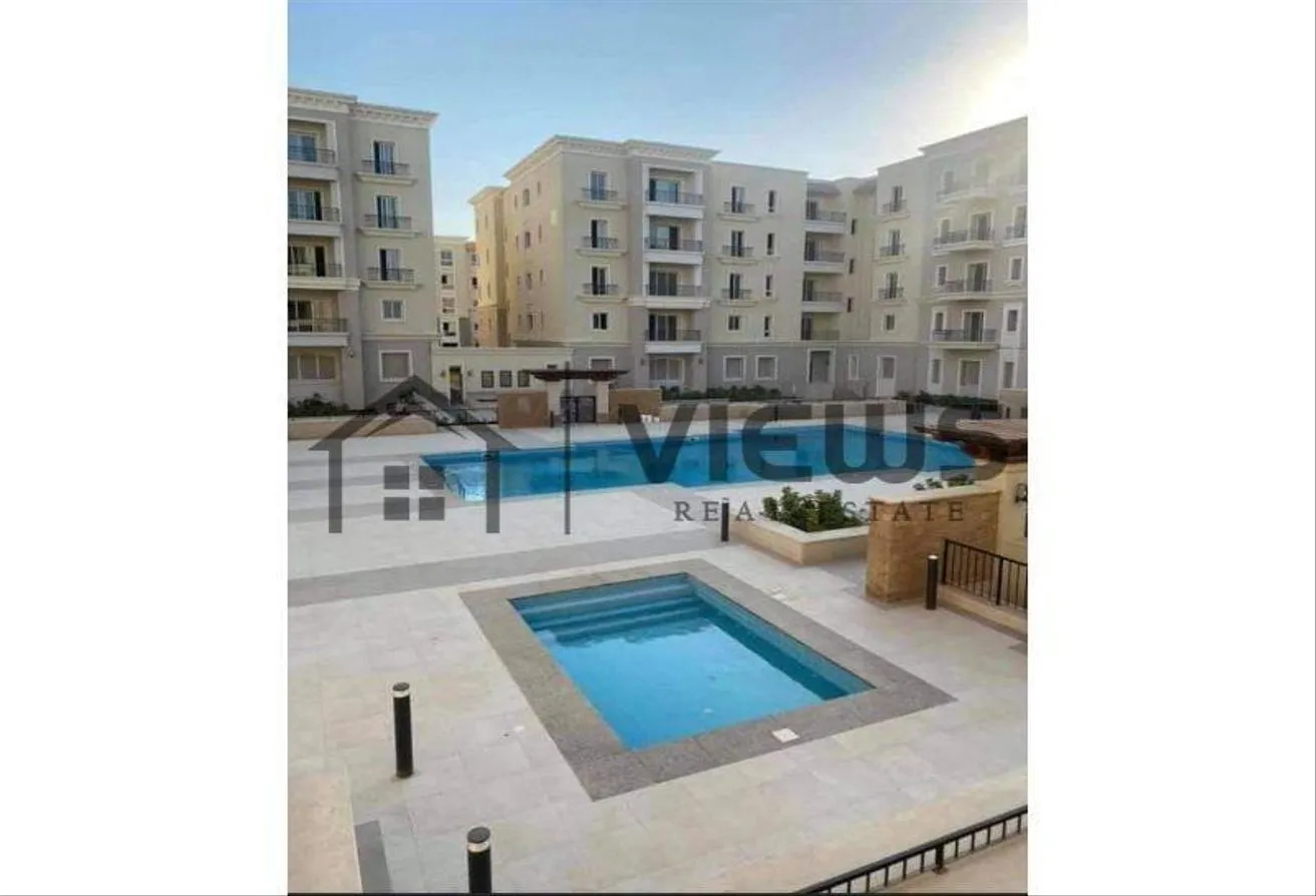 Sale in Mivida: Apartment with Big area can be installed in Mivida