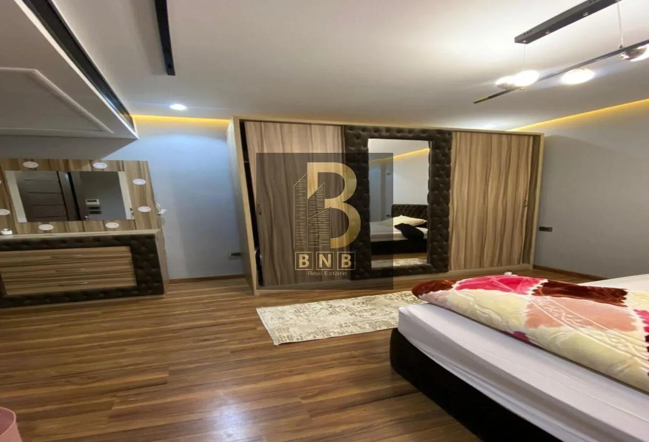Gallery Image 12