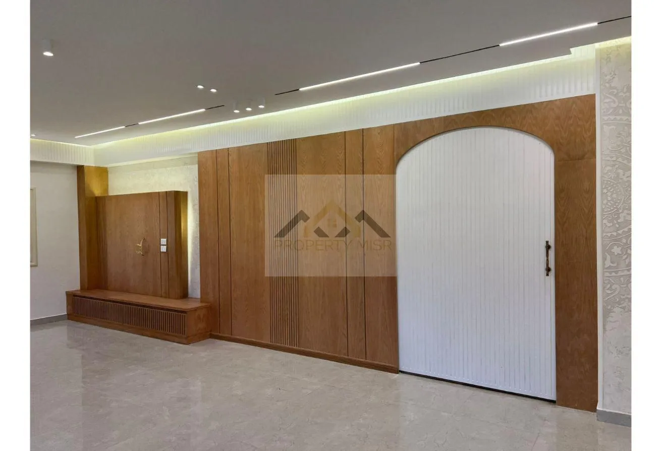 Sale in El Banafseg Apartment Buildings: A fully finished apartment for sale, ready to move