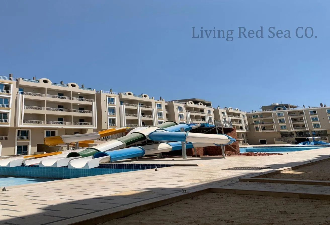 Sale in Hurghada Hub: شقق في منطقة الإنتر بمقدم 35% وتقسيط علي 18 شهر