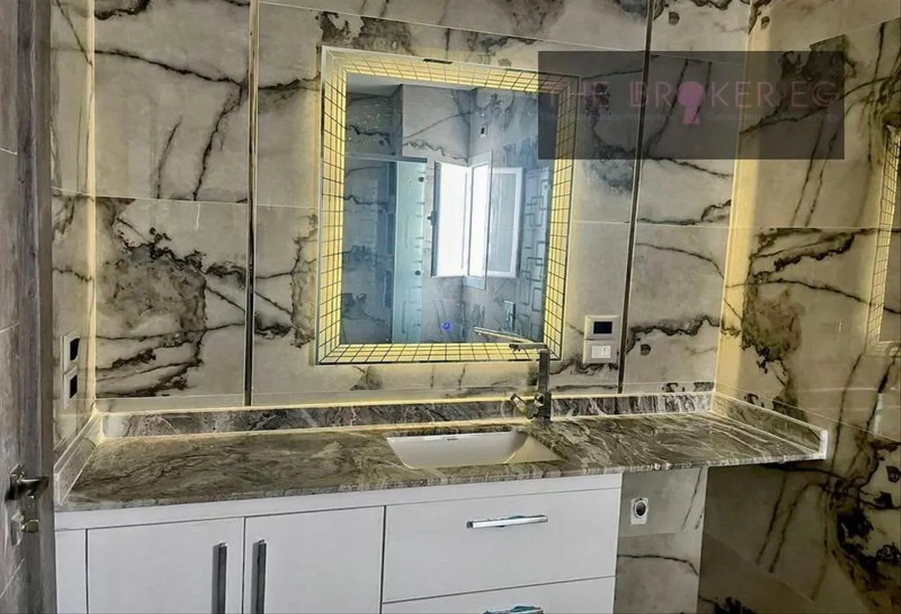 Gallery Image 14