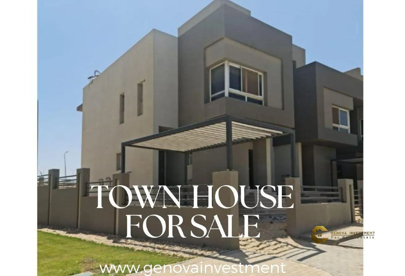 Sale in Etapa: Luxury townhouse for sale in ETAPA Compound .