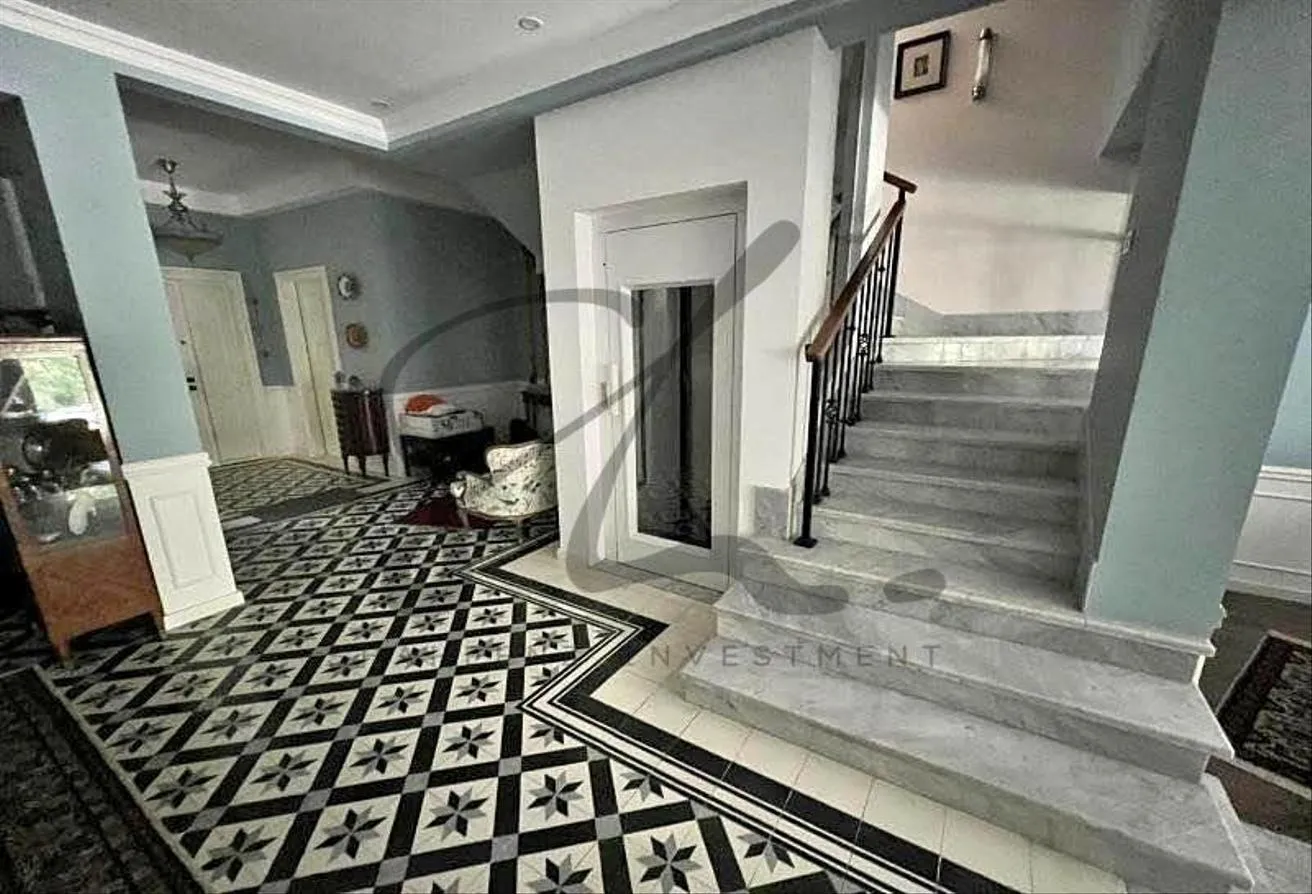 Gallery Image 9