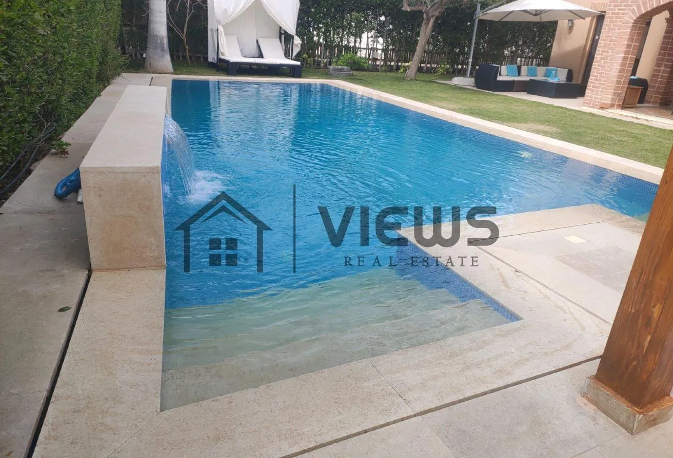 Sale in Marassi: Amazing Villa in Marassi with privet pool