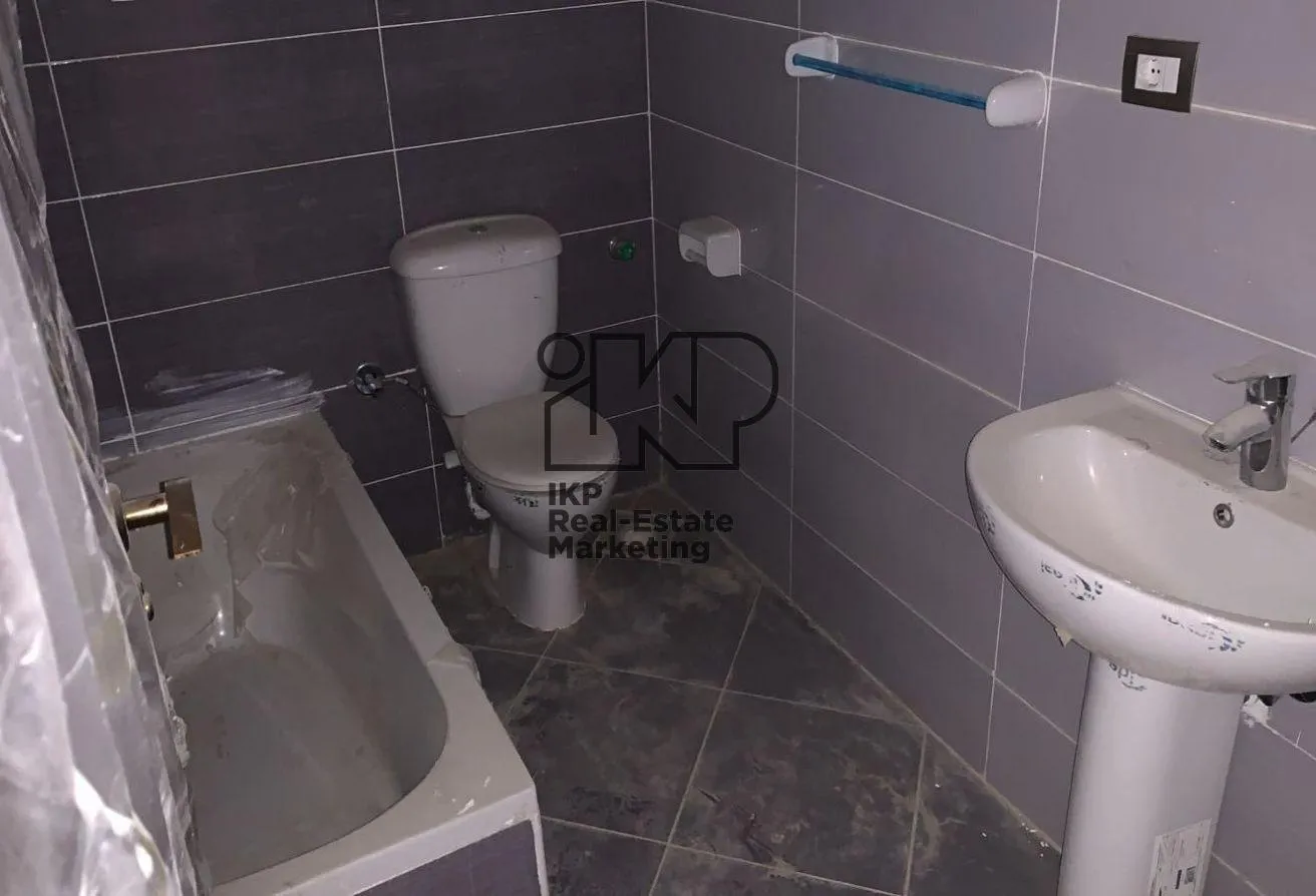 Gallery Image 10